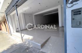 Local comercial en primera plantacon rampa
