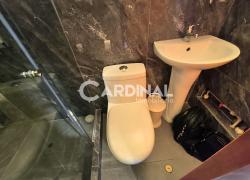 Baño secundario completo
